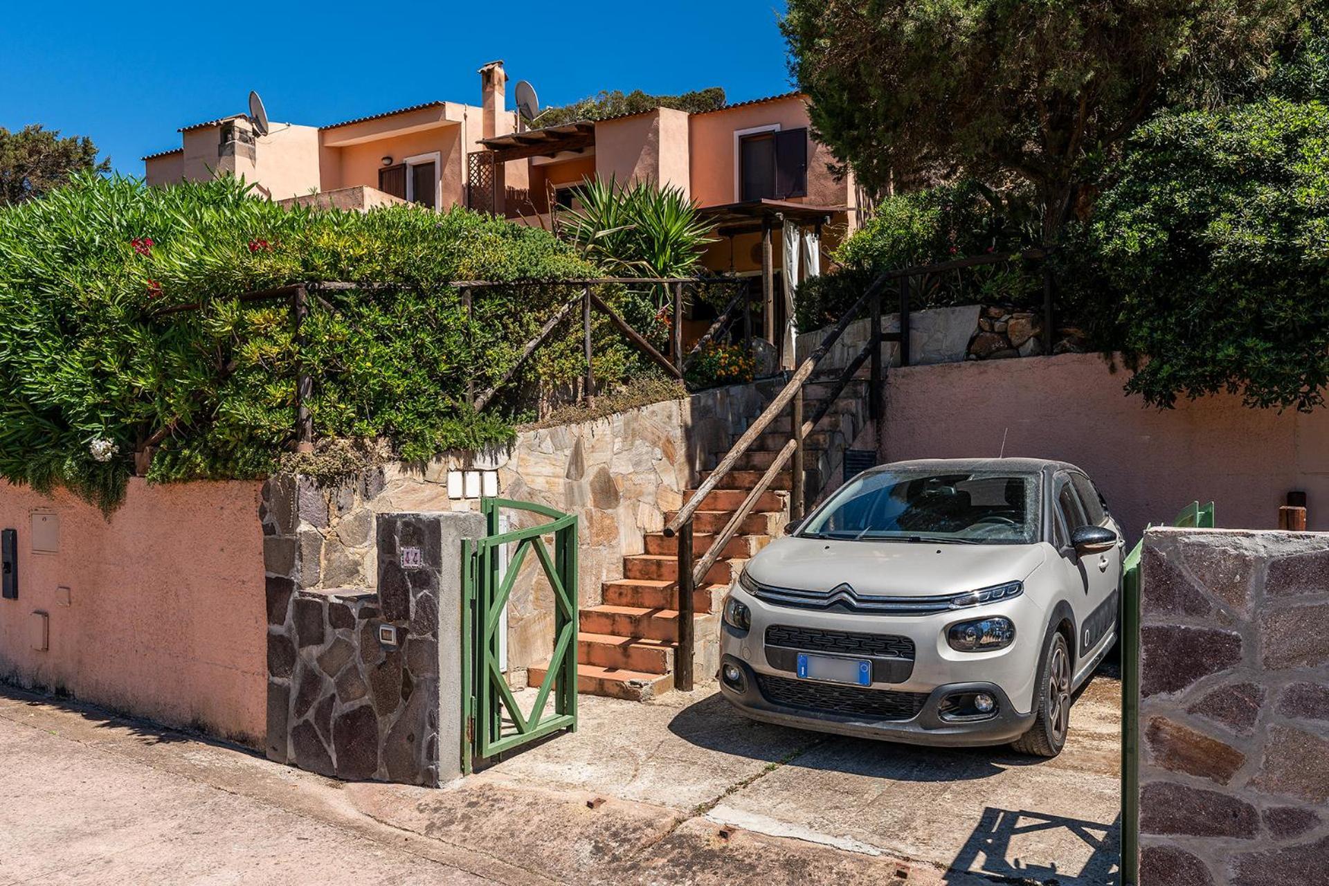 Villa Perdalonga, Vista Mare Sea View Tuerredda Teulada Buitenkant foto
