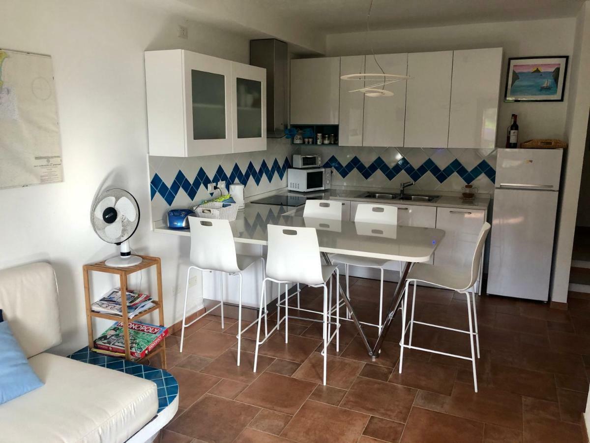 Villa Perdalonga, Vista Mare Sea View Tuerredda Teulada Buitenkant foto